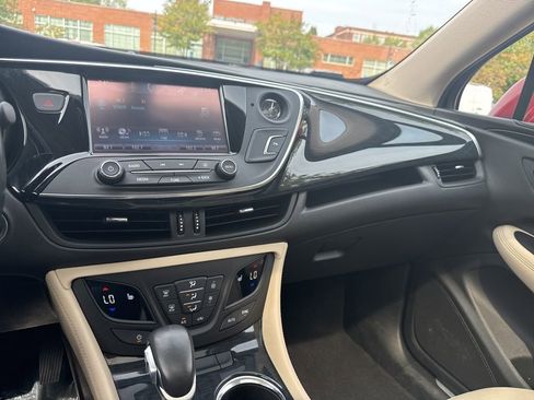 Used 2017 Buick Envision Essence image 19