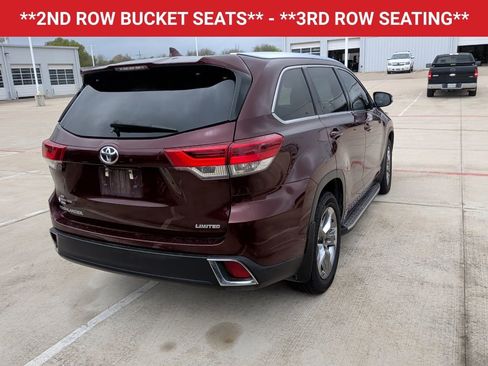Used 2019 Toyota Highlander Limited Platinum image 7