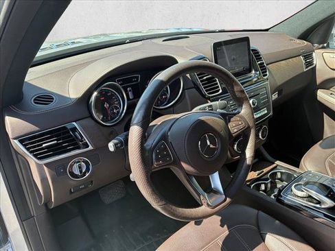 Used 2018 Mercedes-Benz GLS 450 4MATIC image 10