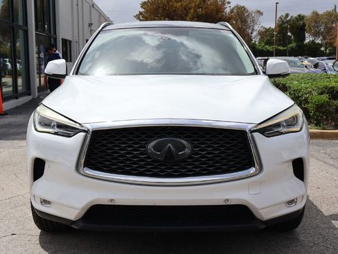 Used 2019 INFINITI QX50 Essential w/ Premium Audio Package image 10