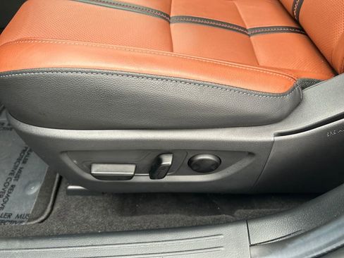 Used 2025 MAZDA CX-50 Meridian Edition image 17