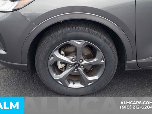 Used 2023 Ford Escape ST-Line image 15
