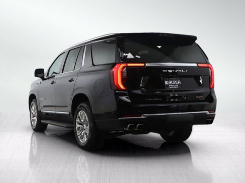 Used 2025 GMC Yukon Denali AWD/4WD image 4