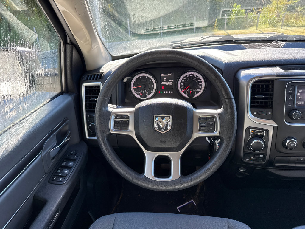 Used 2021 RAM 1500 Classic SLT AWD/4WD image 19