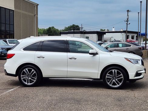 Used 2017 Acura MDX w/ Advance Package AWD/4WD image 10