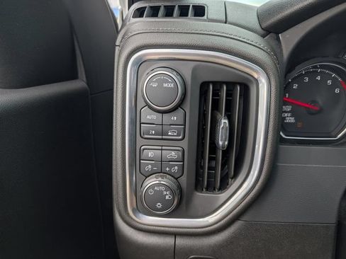 Used 2021 Chevrolet Silverado 1500 RST w/ Rally Edition AWD/4WD image 15