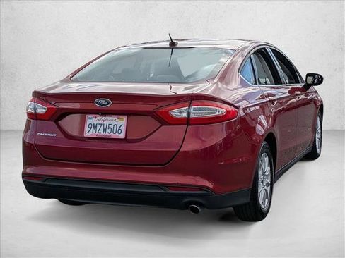 Used 2015 Ford Fusion S image 5