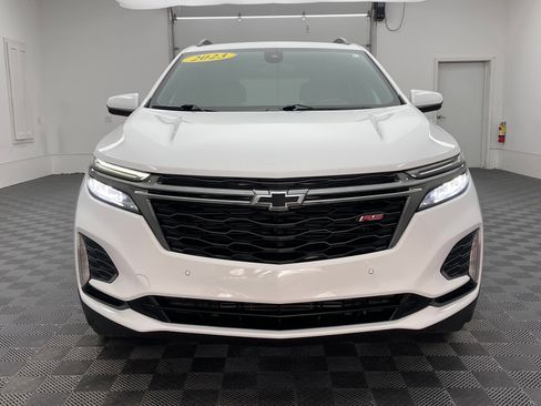 Used 2023 Chevrolet Equinox RS w/ LPO, Floor Liner Package FWD image 13