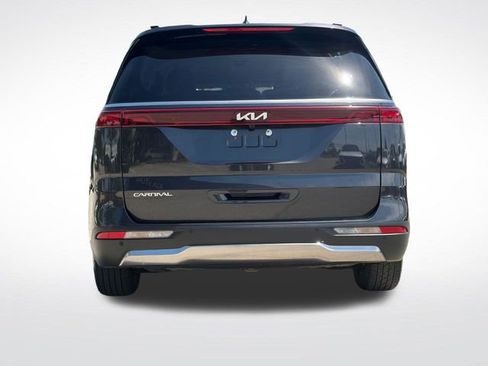 Used 2024 Kia Carnival SX FWD image 31