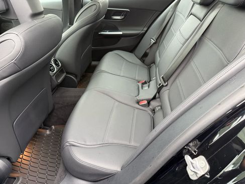 Certified 2025 Mercedes-Benz C 300 4MATIC Sedan image 11