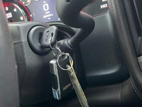 Used 2016 GMC Sierra 1500 Denali w/ Denali Ultimate Package image 34