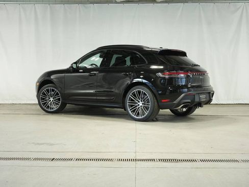 New 2026 Porsche Macan image 3