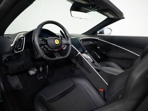 Used 2024 Ferrari Roma Spider RWD image 11