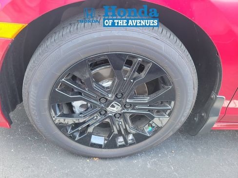 Used 2026 Honda Odyssey Sport-L image 4