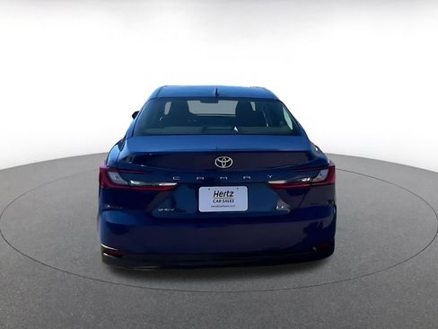 Used 2025 Toyota Camry LE image 12