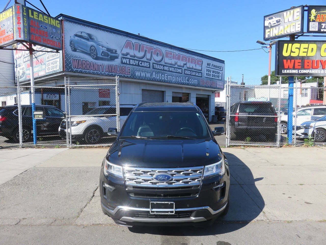 Used 2018 Ford Explorer Limited w/ Equipment Group 301A AWD/4WD image 6