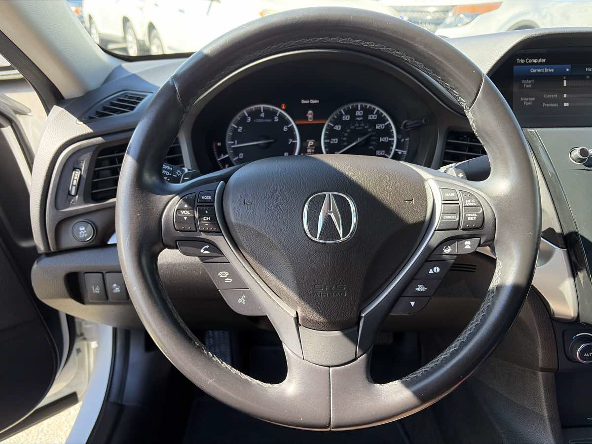 Used 2019 Acura ILX w/ Technology Package FWD image 34