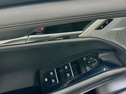 Used 2023 MAZDA MAZDA3 s image 18