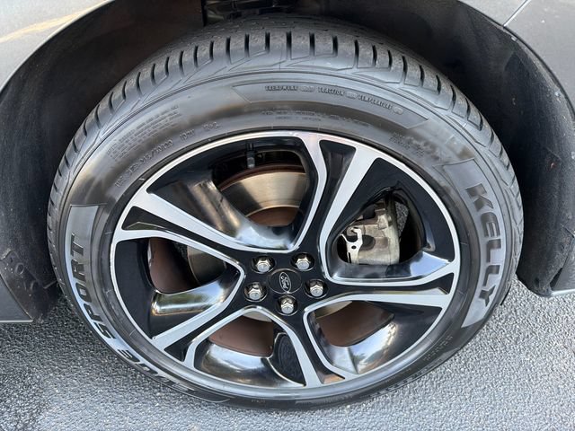 Used 2019 Ford Edge ST w/ Convenience Package AWD/4WD image 12