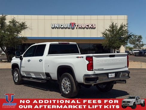 Used 2025 Chevrolet Silverado 3500 LTZ AWD/4WD image 9