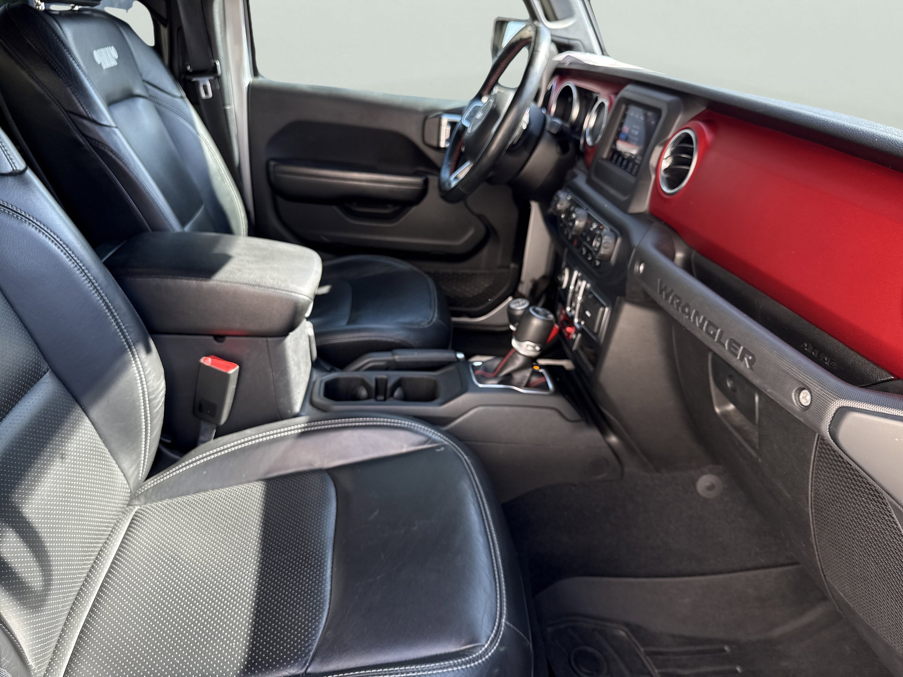 Used 2019 Jeep Wrangler Unlimited Rubicon w/ Steel Bumper Group AWD/4WD image 22