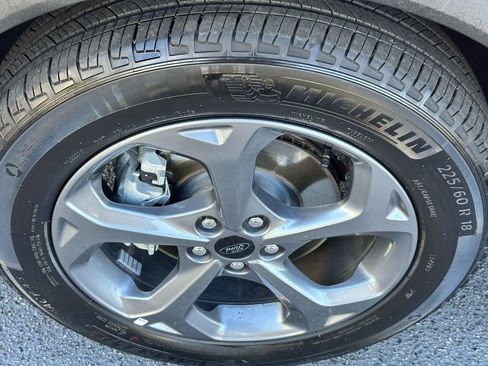 Used 2025 Ford Escape ST-Line Select image 27