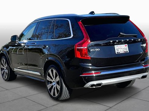 Used 2020 Volvo XC90 T6 Inscription w/ Protection Package Premier image 11