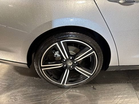 Used 2023 Honda Accord Sport image 14