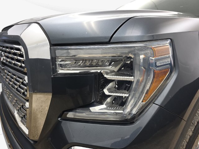 Used 2020 GMC Sierra 1500 Denali w/ Denali Ultimate Package AWD/4WD image 32