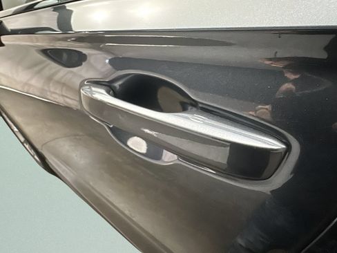 Used 2024 Honda CR-V EX image 14
