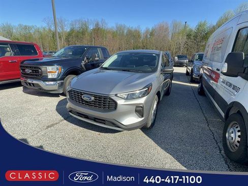 Certified 2023 Ford Escape Active AWD/4WD image 1