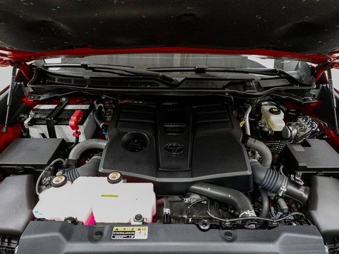 Used 2024 Toyota Tundra SR5 w/ SR5 Convenience Package image 4