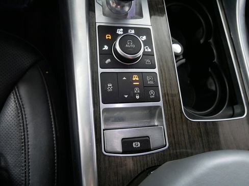 Used 2014 Land Rover Range Rover Sport Supercharged image 29