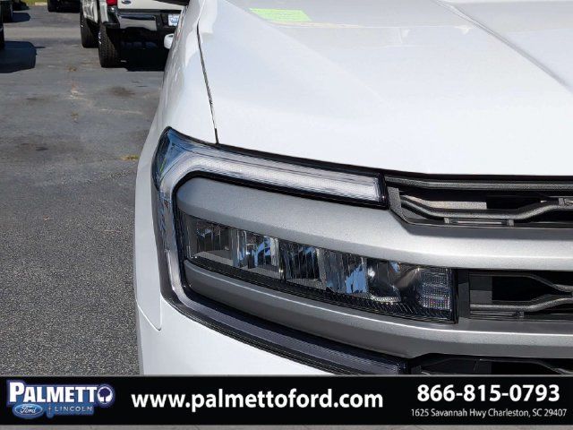 Used 2024 Ford Expedition XLT RWD image 10