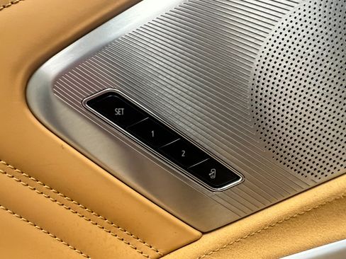 Used 2023 Chevrolet Corvette Z06 image 38