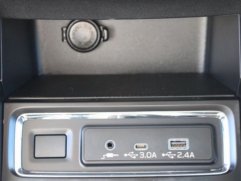 Certified 2025 Subaru Ascent Premium image 20