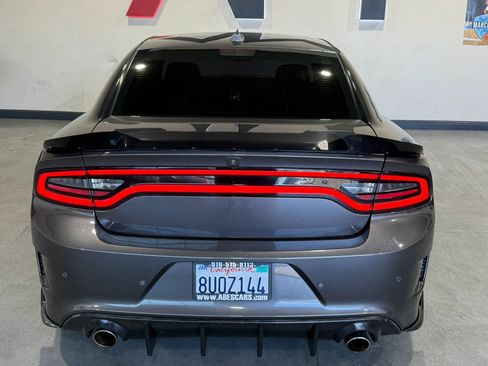 Used 2020 Dodge Charger GT RWD image 5
