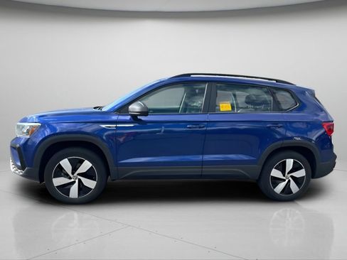 Used 2024 Volkswagen Taos S AWD/4WD image 14
