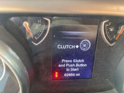 Used 2019 Jeep Wrangler Sport AWD/4WD image 21