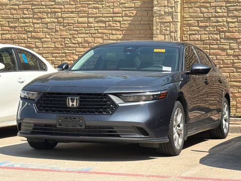 Certified 2023 Honda Accord LX image 1
