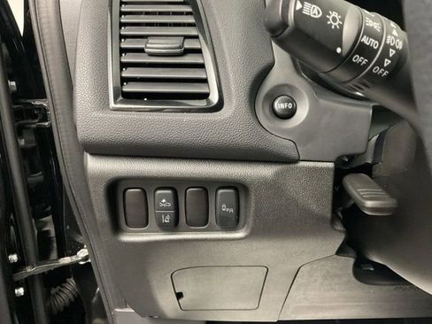 Used 2025 Mitsubishi Outlander Sport SE image 15