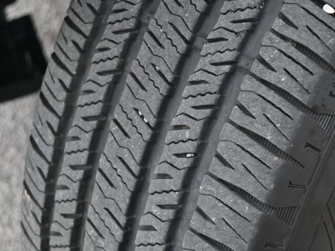 Used 2025 Jeep Wrangler Sahara image 27