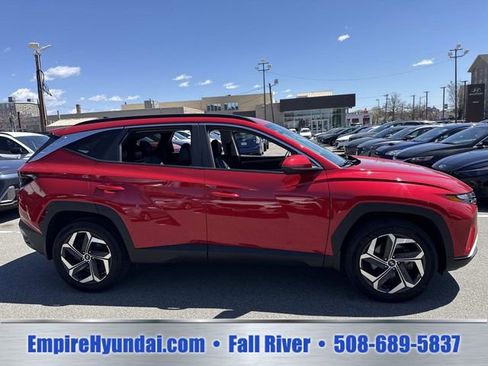 Used 2023 Hyundai Tucson SEL w/ Convenience Package AWD/4WD image 3