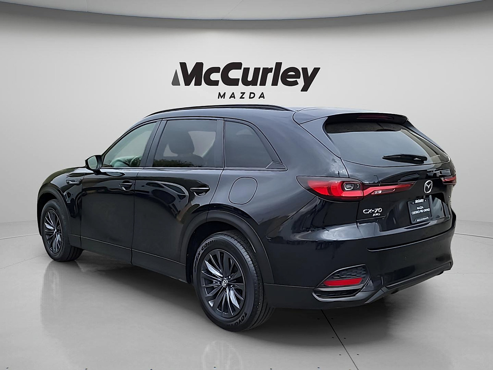 Certified 2025 MAZDA CX-70 3.3 Turbo w/ Preferred Package AWD/4WD image 5