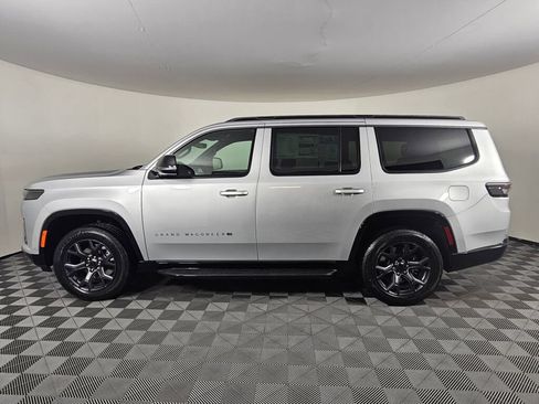 New 2026 Jeep Grand Wagoneer Limited AWD/4WD image 7