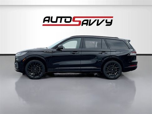 Used 2025 Lincoln Aviator Reserve w/ Equipment Group 201A image 4