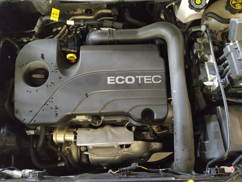 Used 2022 Chevrolet Equinox LT FWD image 30
