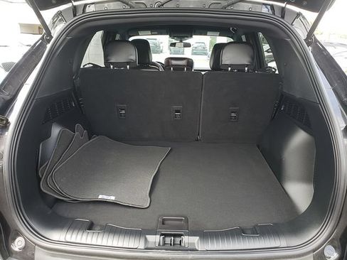 Used 2025 Ford Escape ST-Line w/ Tech Pack #1 FWD image 10