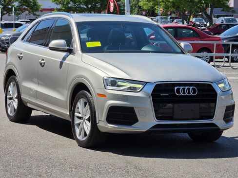 Used 2016 Audi Q3 2.0T Premium Plus AWD/4WD image 3