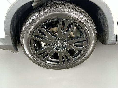 Certified 2022 Honda Pilot Black Edition image 17